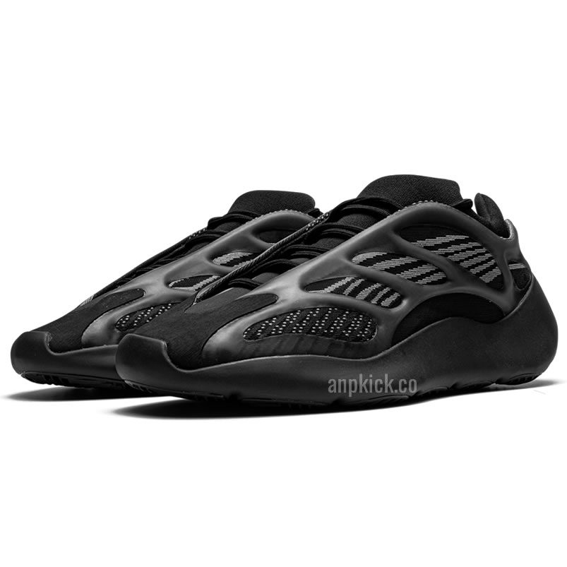 Adidas Yeezy 700 V3 Alvah Black H67799 New Release Date (2) - www.newkick.org Adidas Yeezy 700 V3 Alvah Black H67799 New Release Date (2) - www.newkick.org