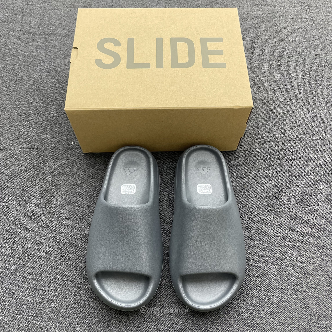 Adidas Yeezy Slide Slate Grey Id2350 (3) - www.newkick.org Adidas Yeezy Slide Slate Grey Id2350 (3) - www.newkick.org
