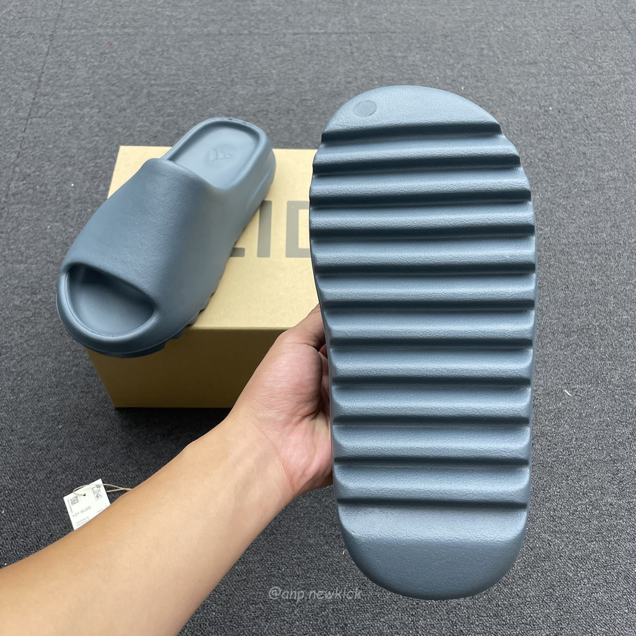 Adidas Yeezy Slide Slate Marine Id2349 (4) - www.newkick.org Adidas Yeezy Slide Slate Marine Id2349 (4) - www.newkick.org