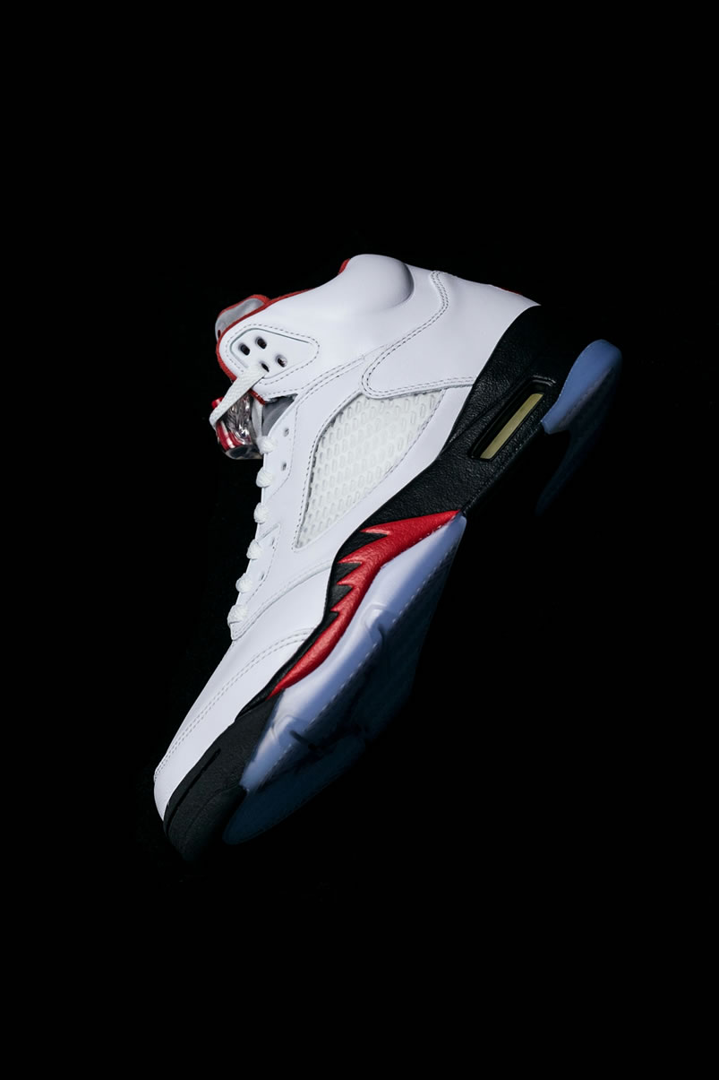 Air Jordan 5 Fire Red 3m 2020 Silver Tongue Og Da1911 102 (6) - www.newkick.vip Air Jordan 5 Fire Red 3m 2020 Silver Tongue Og Da1911 102 (6) - www.newkick.vip