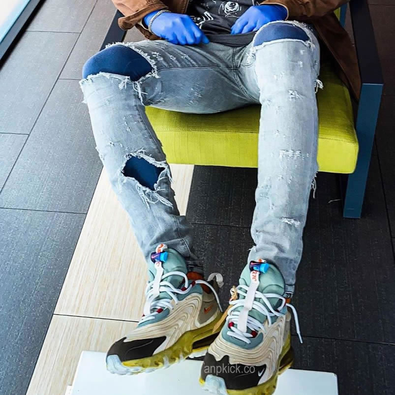 Nike Air Max 270 React Travis Scott Cactus Trails On Feet Ct2864 200 (6) - www.newkick.org Nike Air Max 270 React Travis Scott Cactus Trails On Feet Ct2864 200 (6) - www.newkick.org
