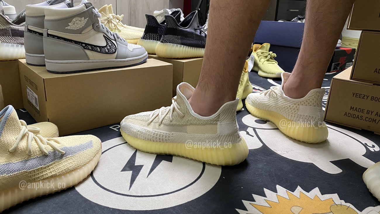 Adidas Yeezy Boost 350 V2 Abez Fz5246 Anpkick First On Feet First Look (3) - www.newkick.org Adidas Yeezy Boost 350 V2 Abez Fz5246 Anpkick First On Feet First Look (3) - www.newkick.org