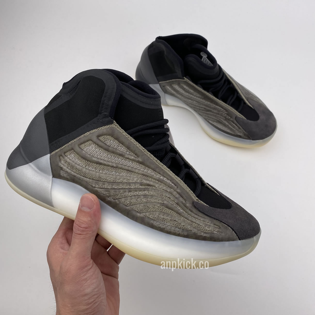 Adidas Yeezy Quantum Qntm Basketball Barium H68771 Release Date (8) - www.newkick.vip Adidas Yeezy Quantum Qntm Basketball Barium H68771 Release Date (8) - www.newkick.vip