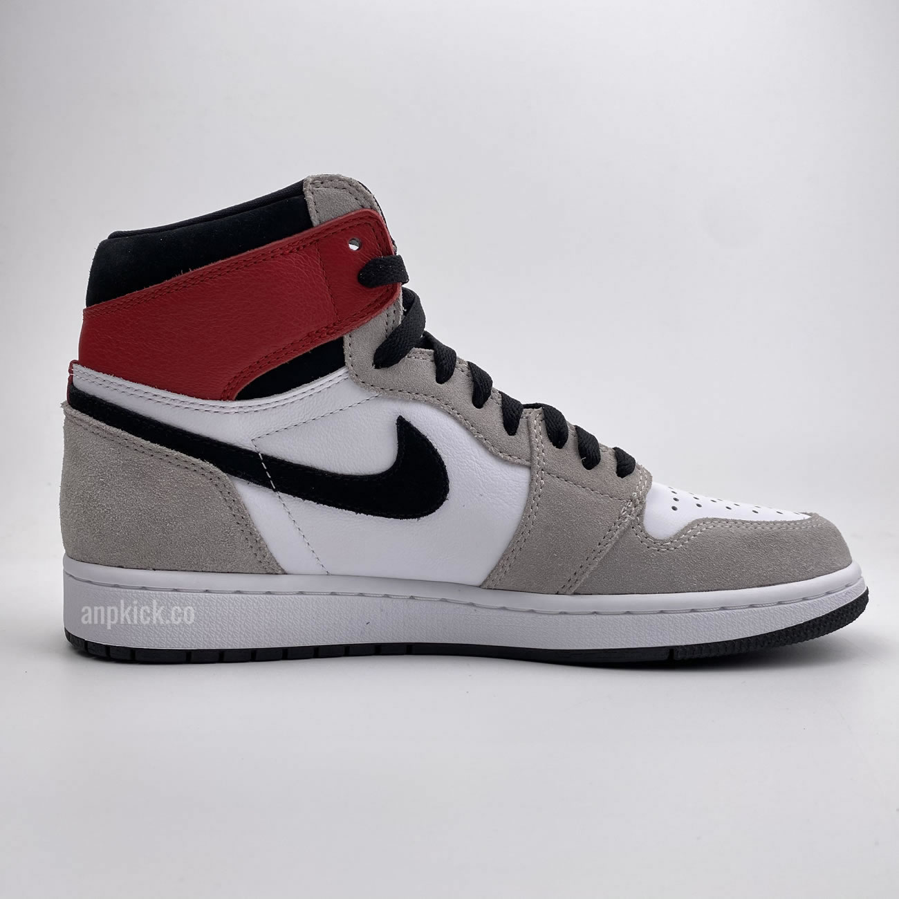 Air Jordan 1 Retro High Light Smoke Grey 2020 New Release 555088 126 (3) - www.newkick.org Air Jordan 1 Retro High Light Smoke Grey 2020 New Release 555088 126 (3) - www.newkick.org