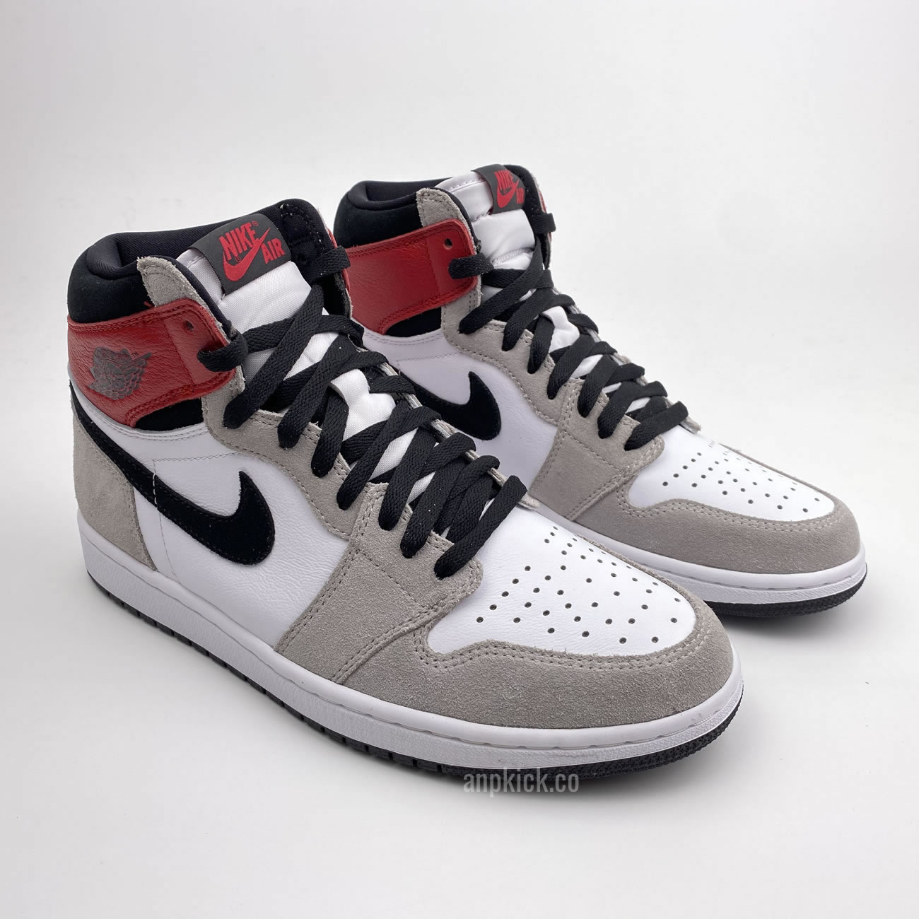 Air Jordan 1 Retro High Light Smoke Grey 2020 New Release 555088 126 (4) - www.newkick.org Air Jordan 1 Retro High Light Smoke Grey 2020 New Release 555088 126 (4) - www.newkick.org