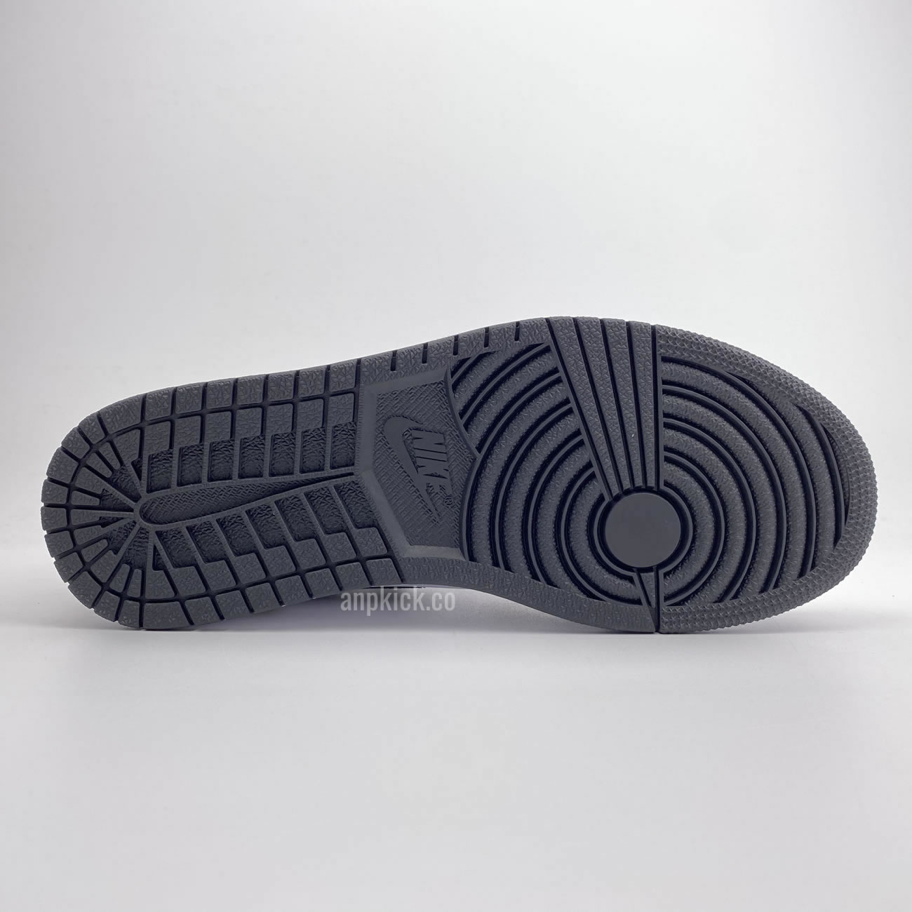 Air Jordan 1 Retro High Light Smoke Grey 2020 New Release 555088 126 (8) - www.newkick.org Air Jordan 1 Retro High Light Smoke Grey 2020 New Release 555088 126 (8) - www.newkick.org