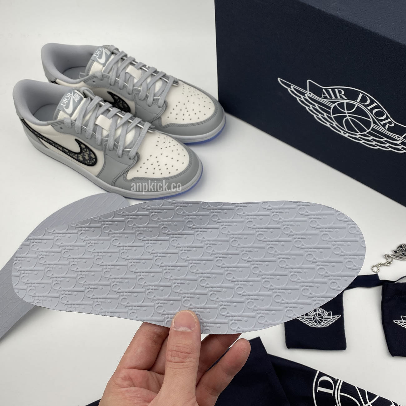 Dior Air Jordan 1 Low Release Date Cn8608 002 (14) - www.newkick.org Dior Air Jordan 1 Low Release Date Cn8608 002 (14) - www.newkick.org