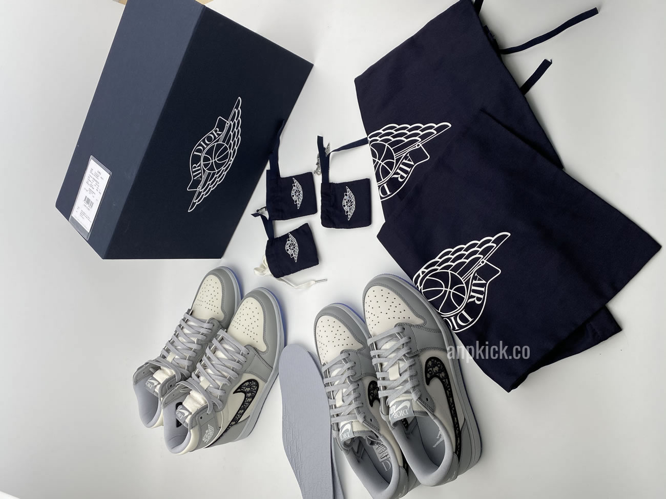 Dior Air Jordan 1 Low Release Date Cn8608 002 (16) - www.newkick.org Dior Air Jordan 1 Low Release Date Cn8608 002 (16) - www.newkick.org