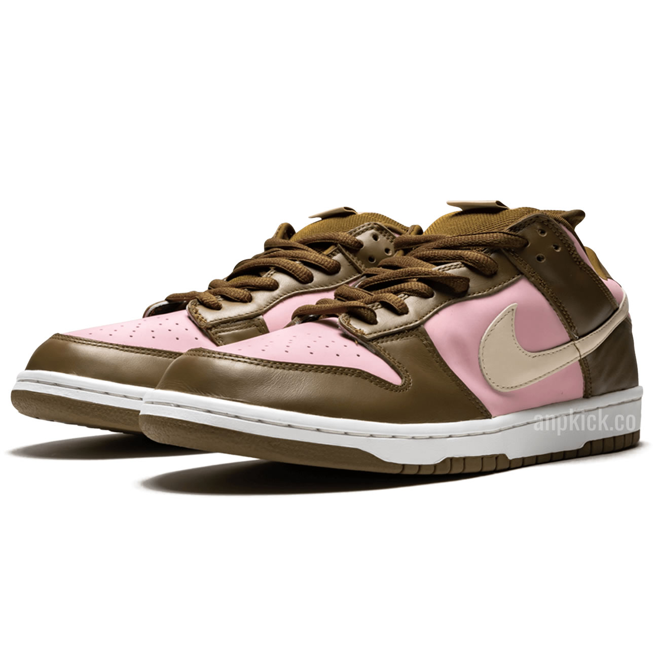 Stussy Nike Dunk Low Pro Sb Cherry 304292 671 (2) - www.newkick.org Stussy Nike Dunk Low Pro Sb Cherry 304292 671 (2) - www.newkick.org