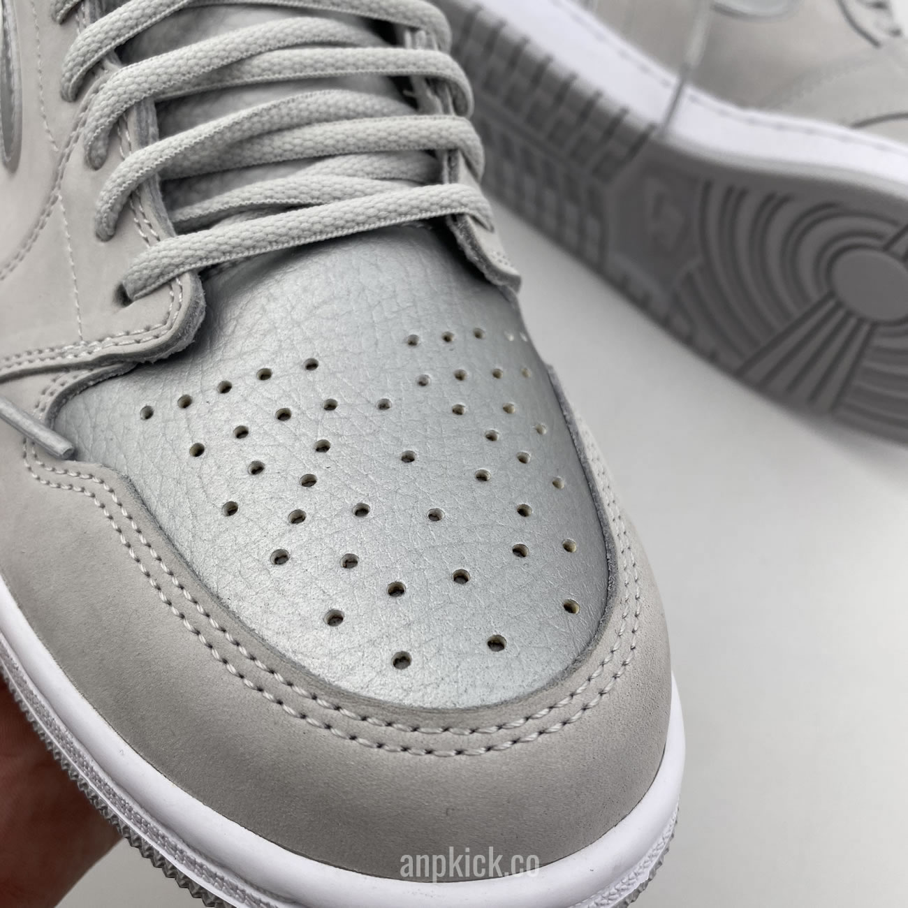 Air Jordan 1 Japan Exclusive Metallic Silver Neutral Grey 2001 2020 Dc1788 029 (11) - www.newkick.org