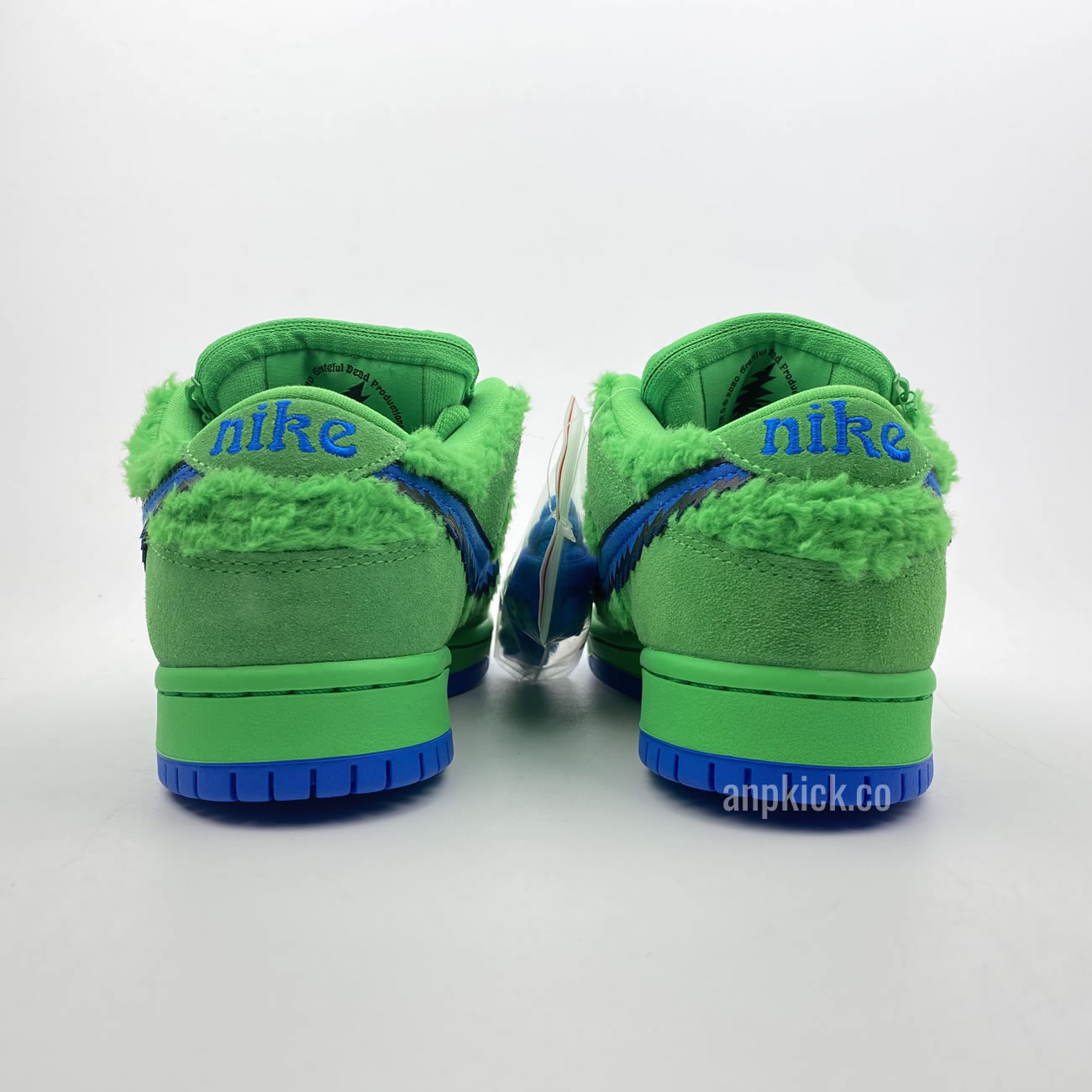 Grateful Dead Bears Nike Sb Dunk Low Green Bear Cj5378 300 (7) - www.newkick.org Grateful Dead Bears Nike Sb Dunk Low Green Bear Cj5378 300 (7) - www.newkick.org