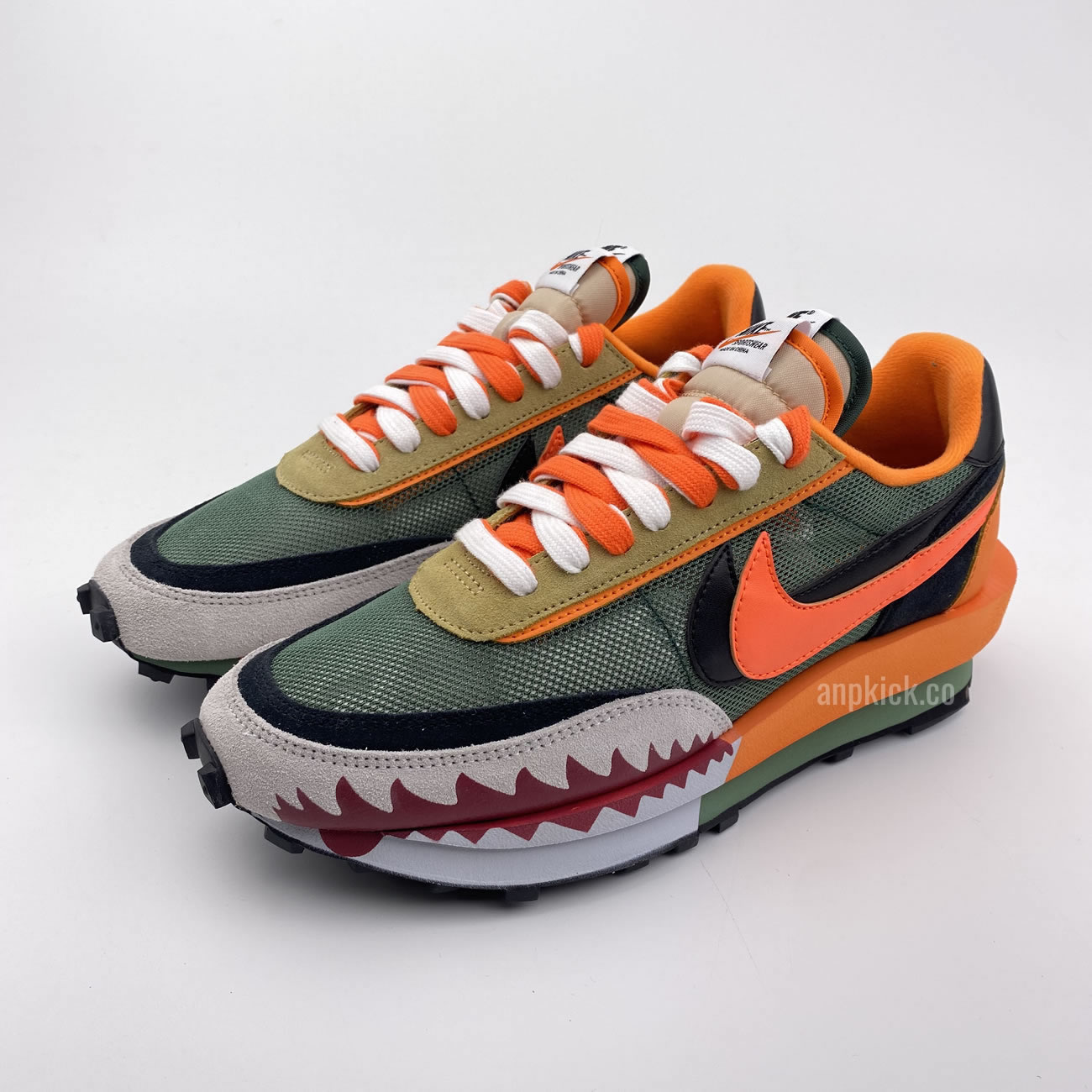 Bape Shark Mouth Sacai Nike Ldv Waffle Custom Shoes Bv0073 007 (2) - www.newkick.org Bape Shark Mouth Sacai Nike Ldv Waffle Custom Shoes Bv0073 007 (2) - www.newkick.org