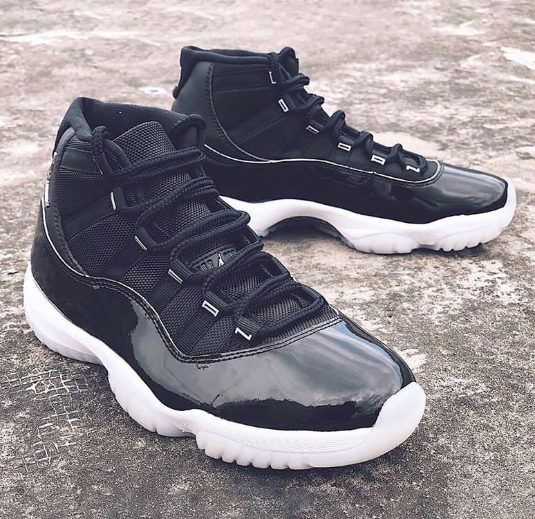 Air Jordan 11 Retro 25th Anniversary Black Metallic Silver Ct8012 011 (4) - www.newkick.org Air Jordan 11 Retro 25th Anniversary Black Metallic Silver Ct8012 011 (4) - www.newkick.org