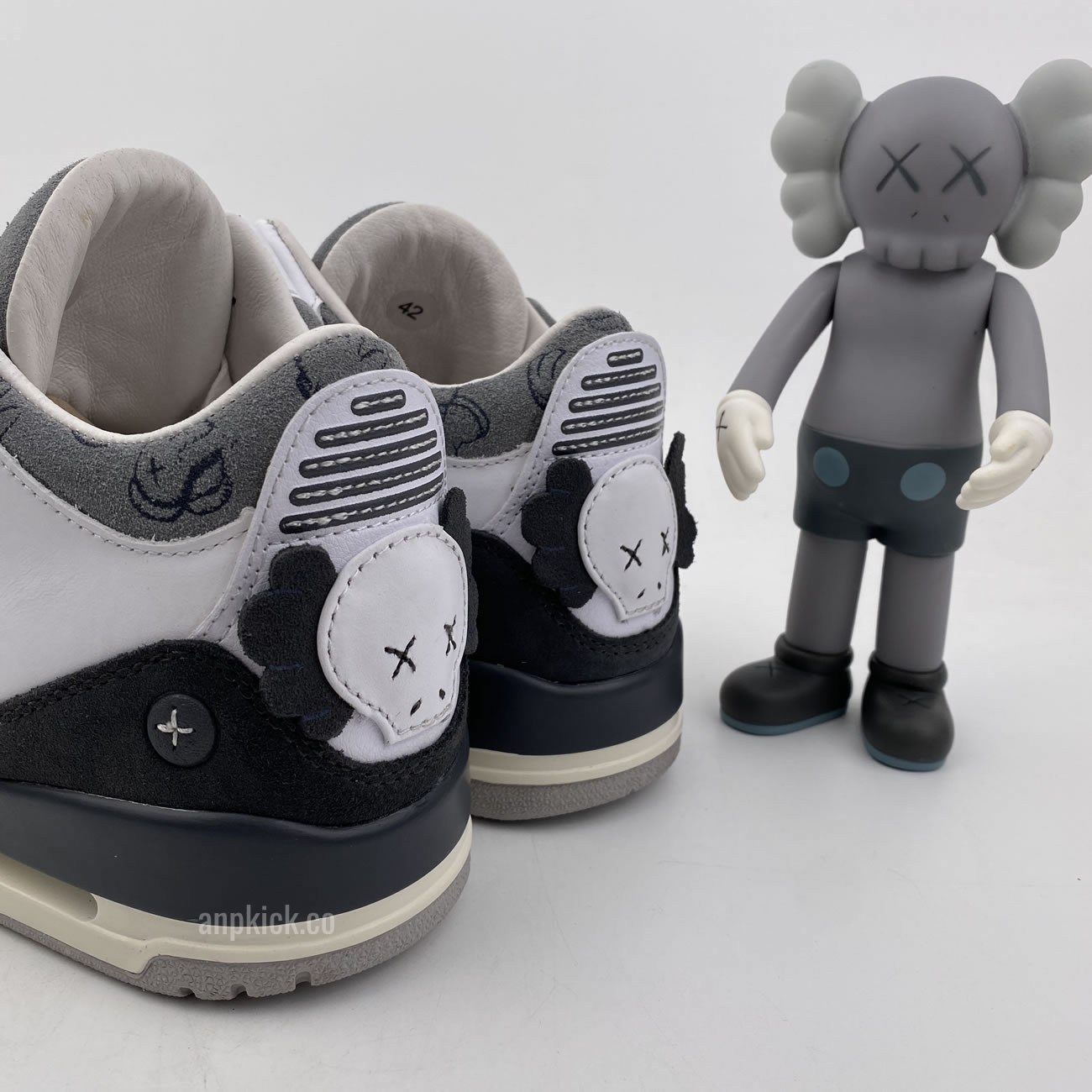 Kaws Air Jordan 3 Fresh Water White Light Grey New Release For Sale (6) - www.newkick.org Kaws Air Jordan 3 Fresh Water White Light Grey New Release For Sale (6) - www.newkick.org