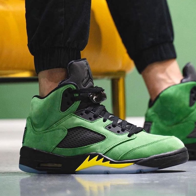 Air Jordan 5 Oregon Ducks Elevate 2020 On Feet Ck6631 307 (1) - www.newkick.org Air Jordan 5 Oregon Ducks Elevate 2020 On Feet Ck6631 307 (1) - www.newkick.org