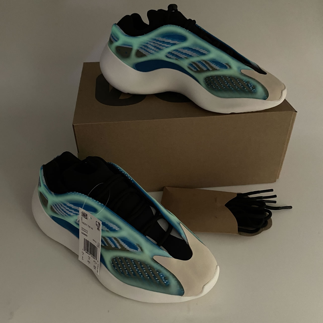 Adidas Yeezy 700 V3 Arazre G54850 New Release Date For Sale (11) - www.newkick.org Adidas Yeezy 700 V3 Arazre G54850 New Release Date For Sale (11) - www.newkick.org