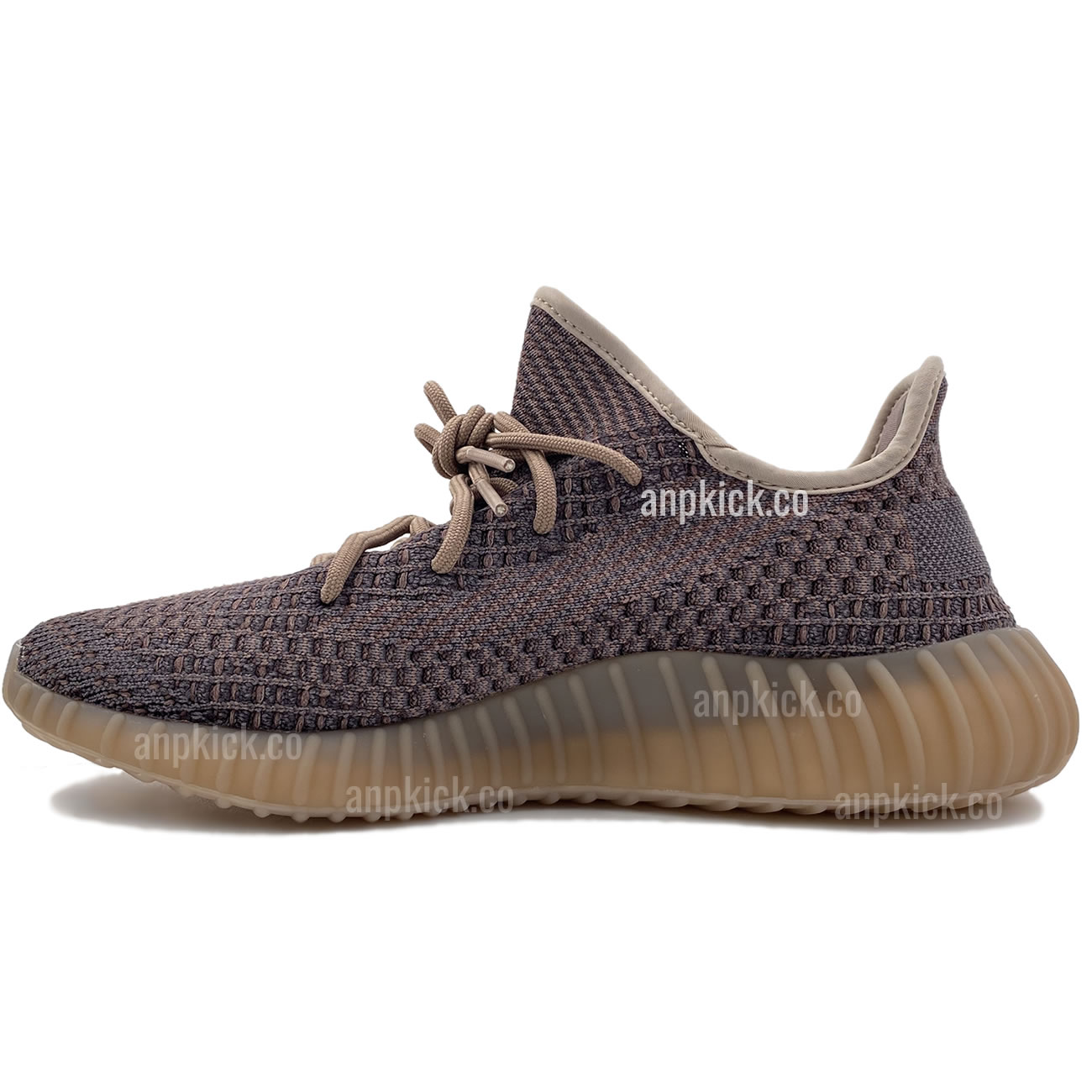 Adidas Yeezy Boost 350 V2 Yecher Ho2795 New Release Date First Look (3) - www.newkick.org Adidas Yeezy Boost 350 V2 Yecher Ho2795 New Release Date First Look (3) - www.newkick.org
