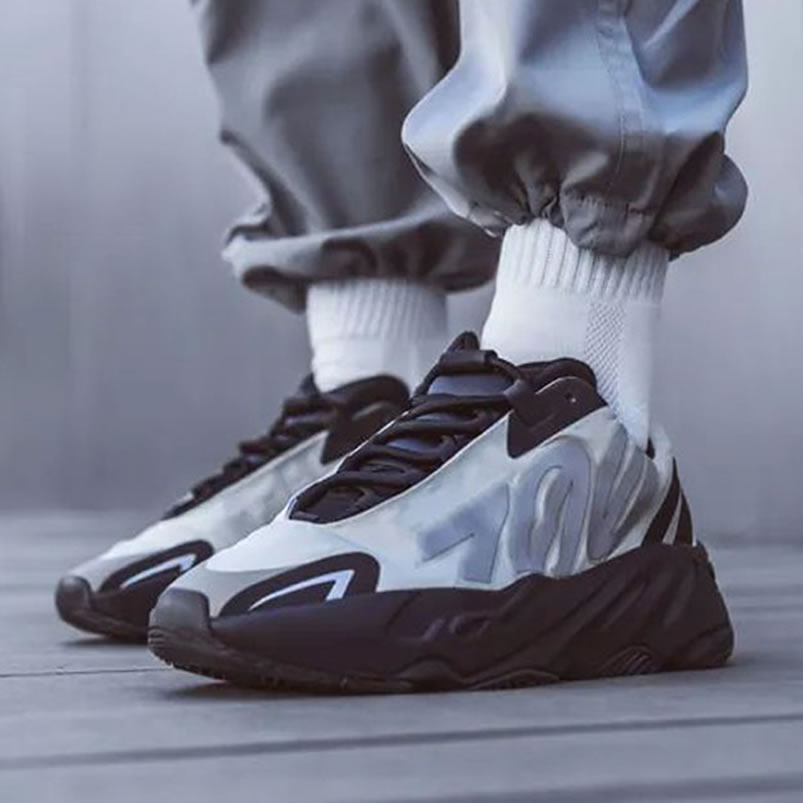 Adidas Yeezy Boost 700 Mnvn Bone Fy3729 On Feet (1) - www.newkick.org Adidas Yeezy Boost 700 Mnvn Bone Fy3729 On Feet (1) - www.newkick.org