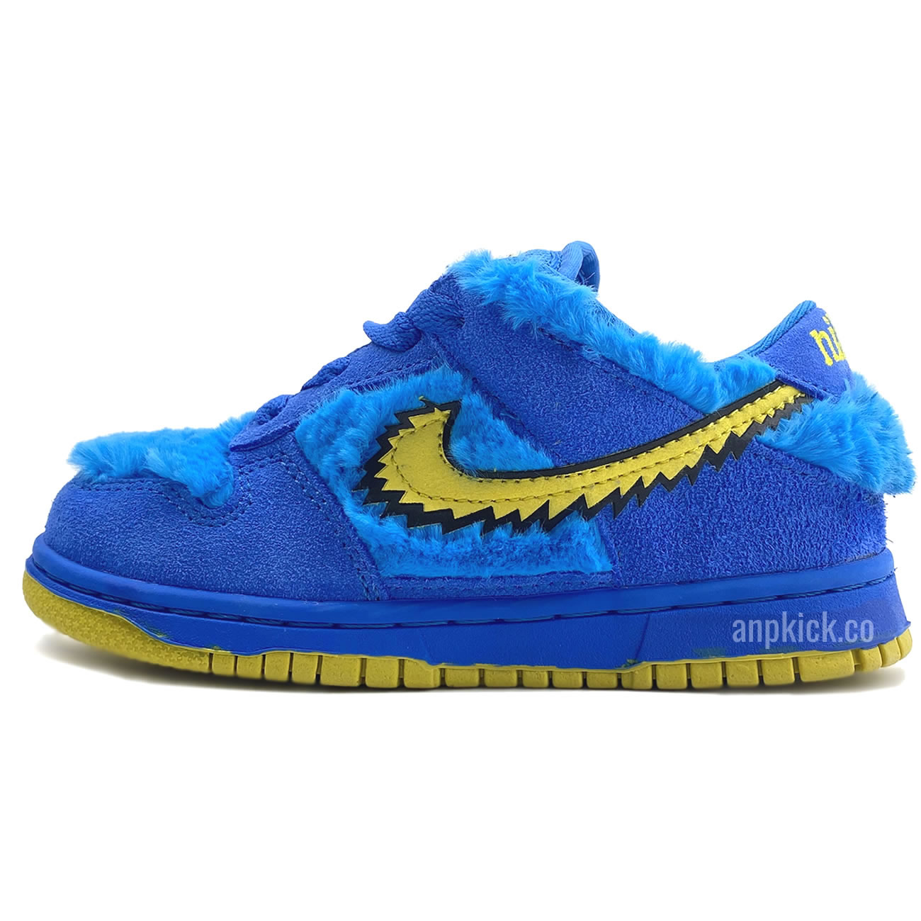 Kids Childrens Grateful Dead Bears Nike Sb Dunk Low Blue Bear Cu1727 105 (1) - www.newkick.org Kids Childrens Grateful Dead Bears Nike Sb Dunk Low Blue Bear Cu1727 105 (1) - www.newkick.org
