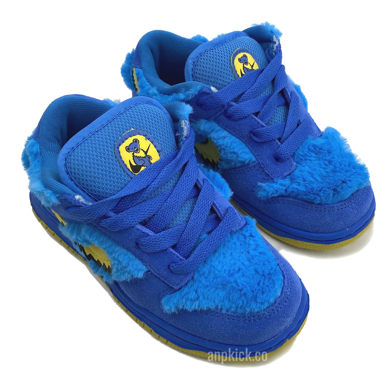 Kids Childrens Grateful Dead Bears Nike Sb Dunk Low Blue Bear Cu1727 105 (2) - www.newkick.org Kids Childrens Grateful Dead Bears Nike Sb Dunk Low Blue Bear Cu1727 105 (2) - www.newkick.org