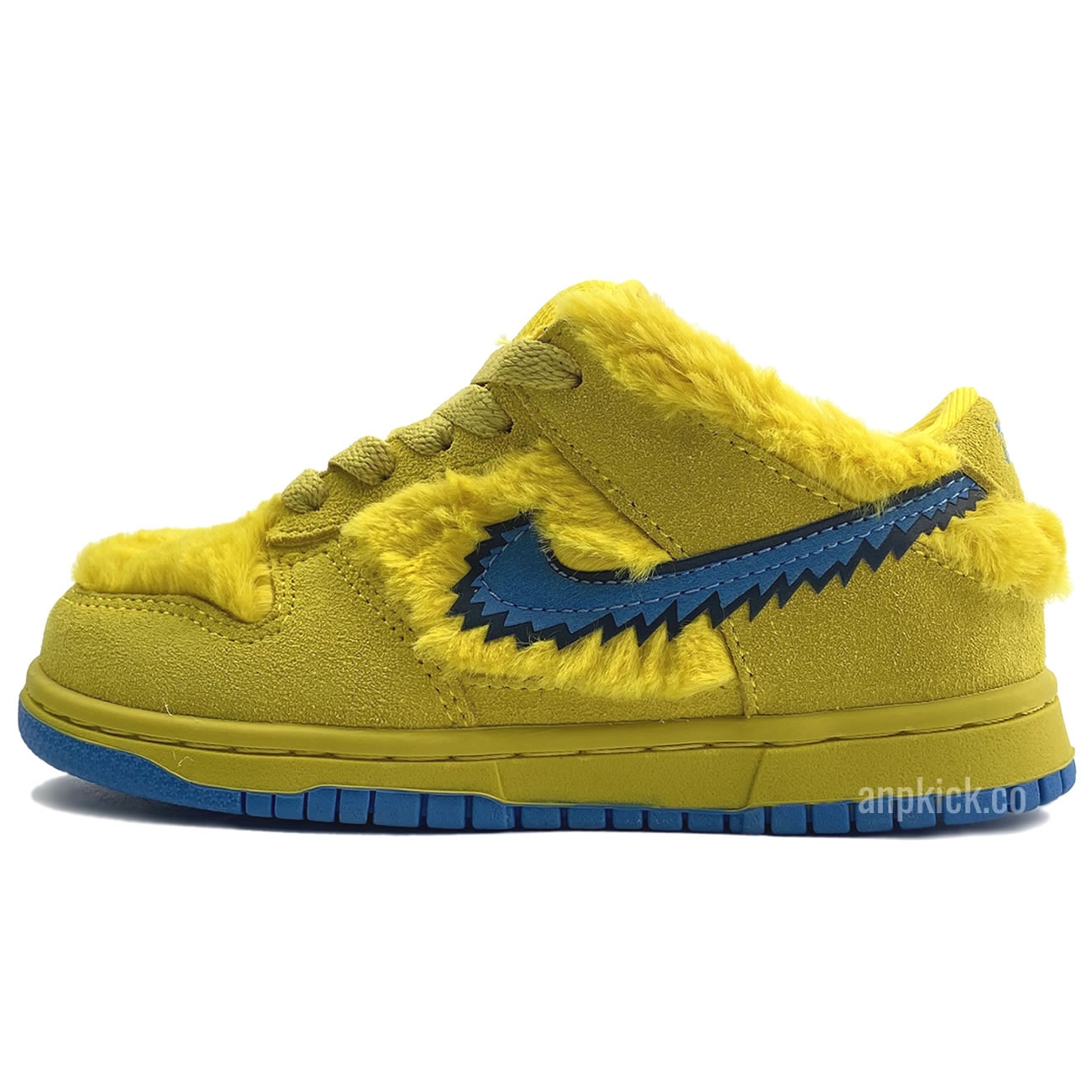 Kids Childrens Grateful Dead Bears Nike Sb Dunk Low Yellow Bear Cu1727 101 (1) - www.newkick.org Kids Childrens Grateful Dead Bears Nike Sb Dunk Low Yellow Bear Cu1727 101 (1) - www.newkick.org