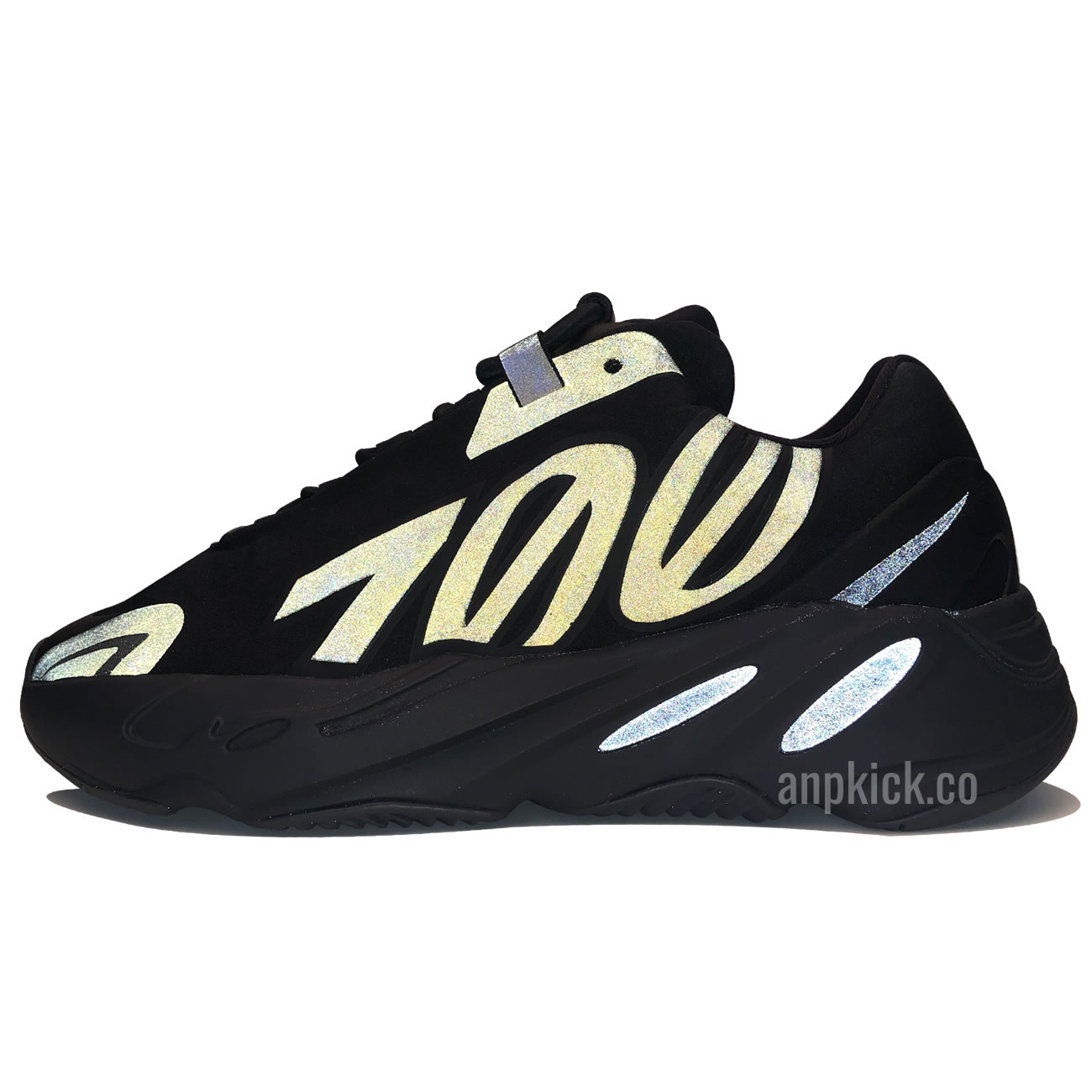 Adidas Yeezy Boost 700 Mnvn Triple Black Fv4440 (2) - www.newkick.vip Adidas Yeezy Boost 700 Mnvn Triple Black Fv4440 (2) - www.newkick.vip