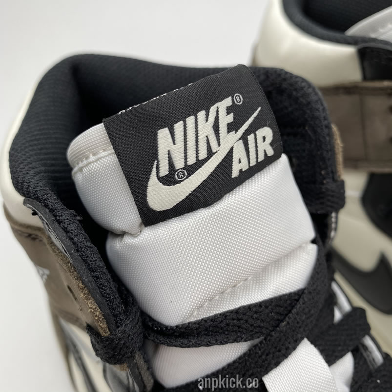 Air Jordan 1 Retro High Dark Mocha 2020 For Sale Release Date 555088 105 (6) - www.newkick.vip Air Jordan 1 Retro High Dark Mocha 2020 For Sale Release Date 555088 105 (6) - www.newkick.vip