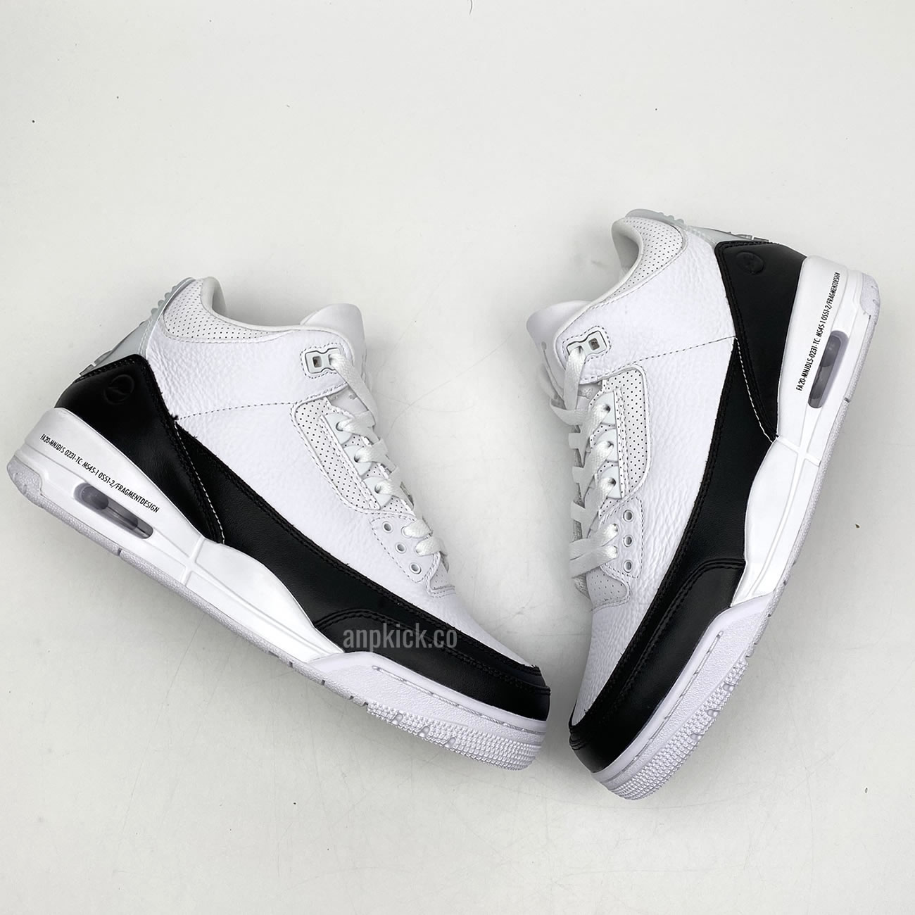 Fragment Air Jordan 3 Retro Sp White Black Release Date Da3595 100 (3) - www.newkick.org Fragment Air Jordan 3 Retro Sp White Black Release Date Da3595 100 (3) - www.newkick.org