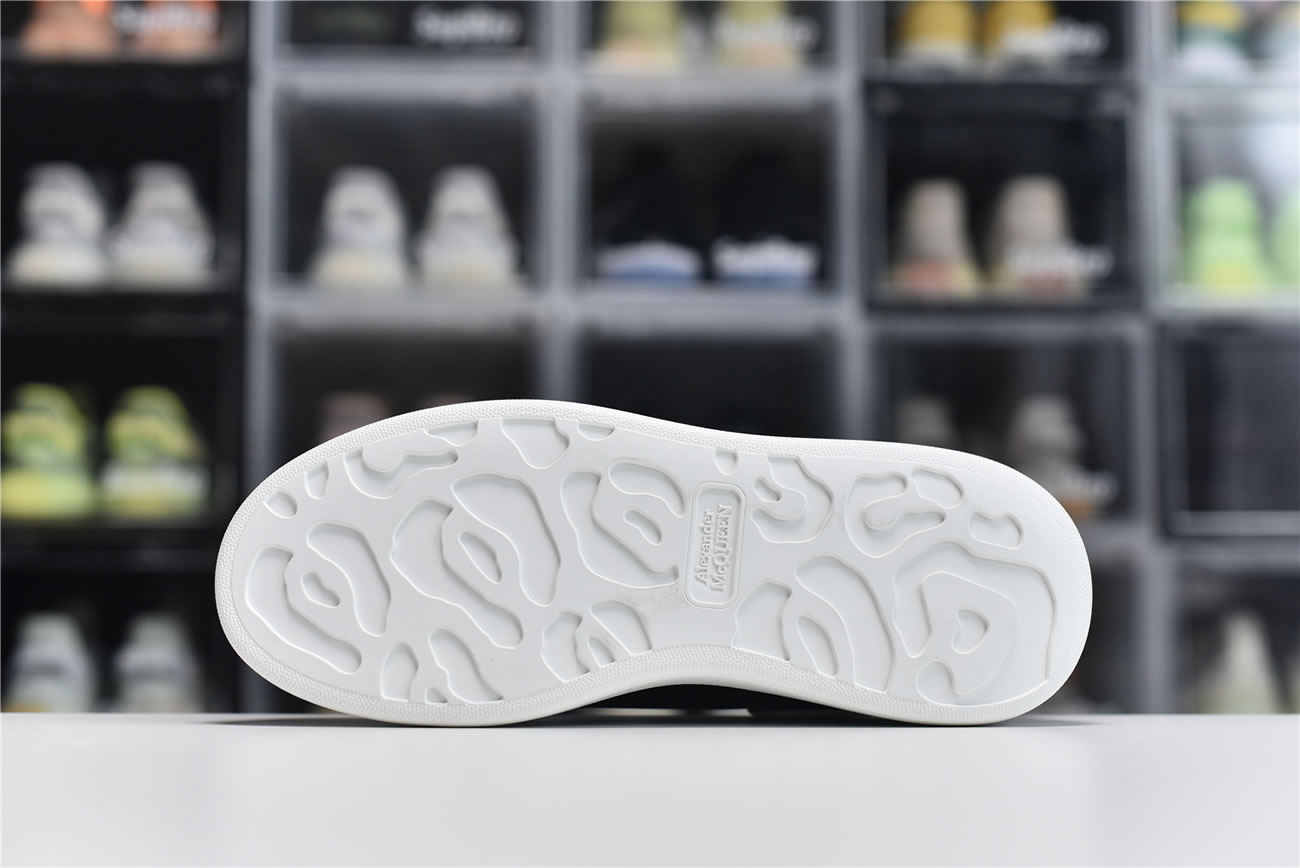 Mcq 553680 Whgp5 1000 Reflective (3) - www.newkick.org