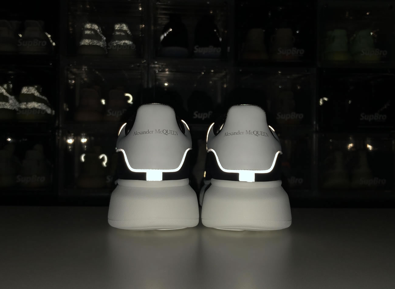 Mcq 553680 Whgp5 1000 Reflective (6) - www.newkick.org