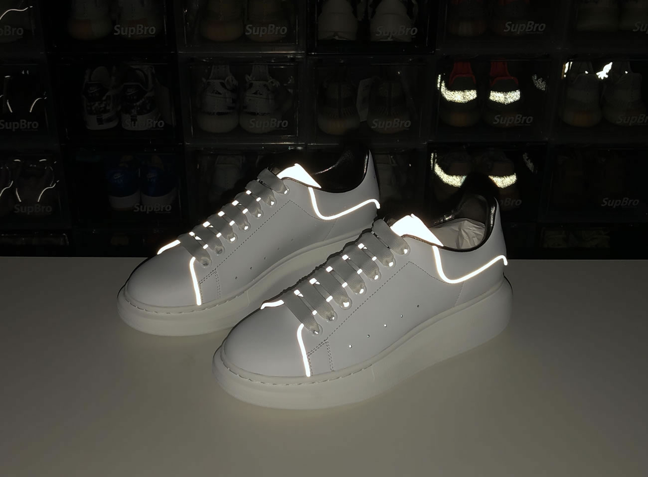 Mcq 553680 Whgp5 9000 Reflective (8) - www.newkick.org