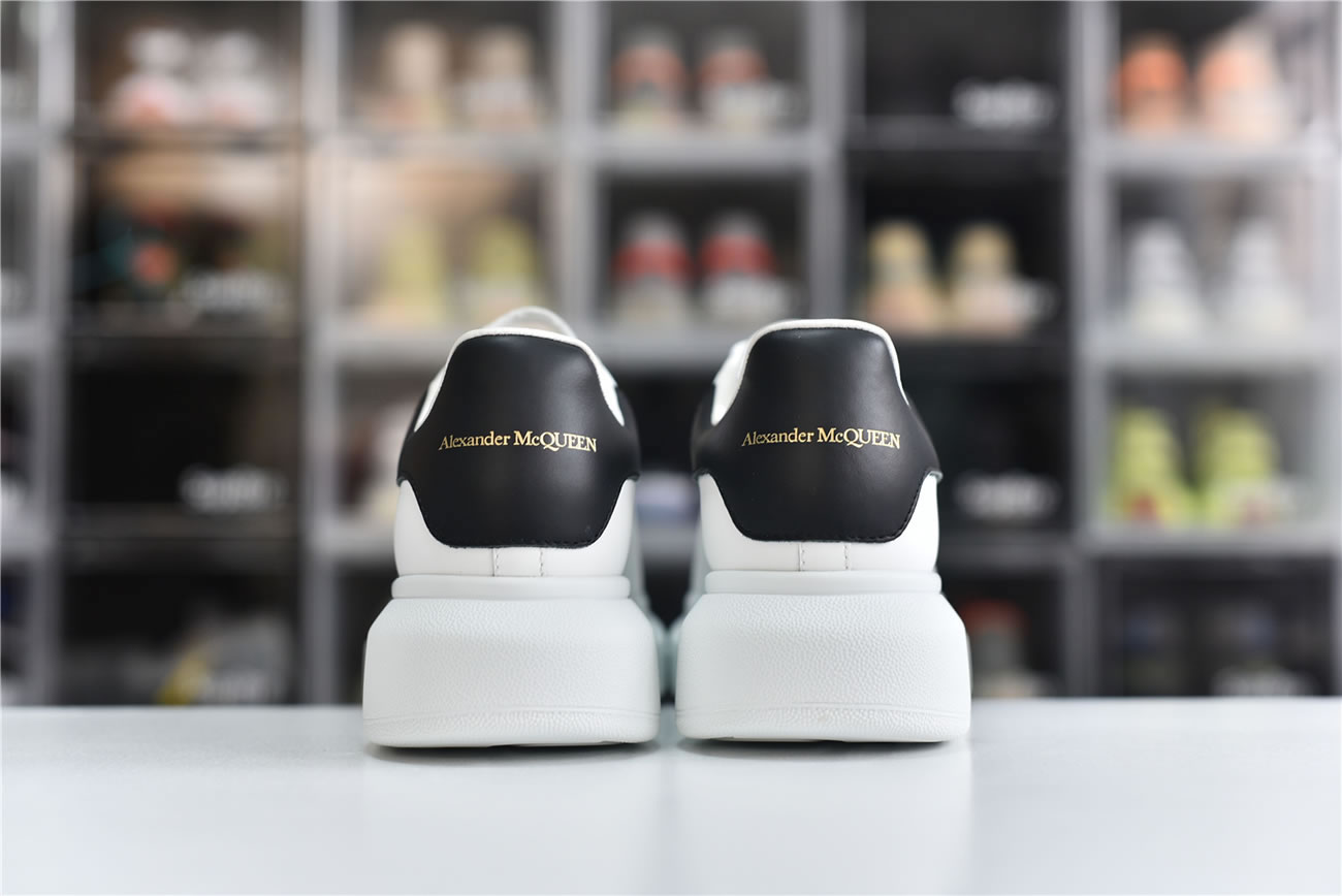 Mcq 553680 Whgp5 9061 Wmns (3) - www.newkick.org