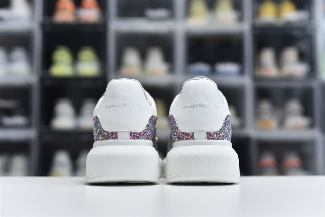 Mcq 558944 W4lv1 1080 (4) - www.newkick.org