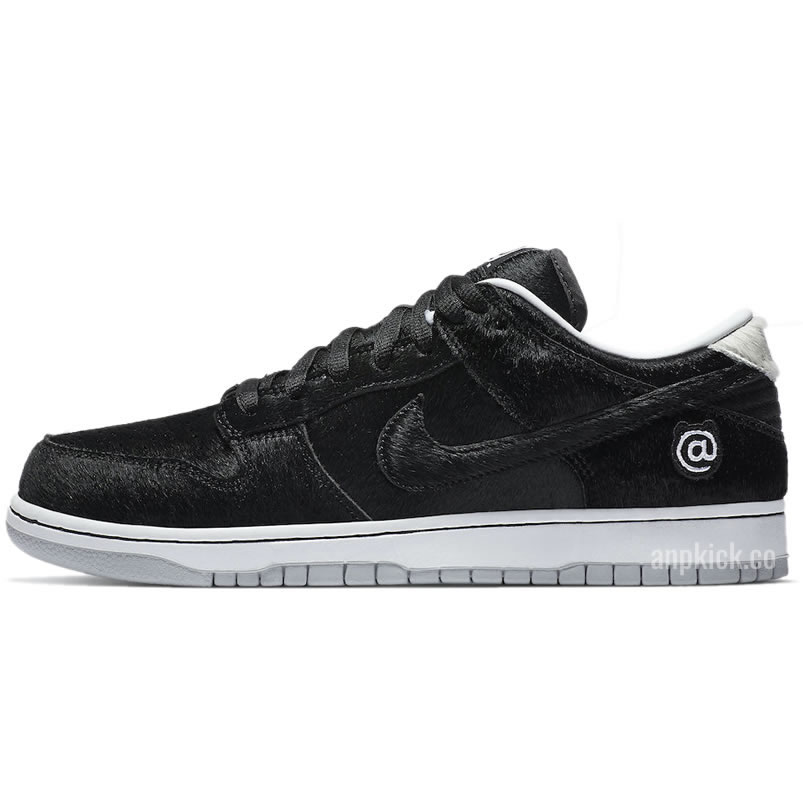Medicom Toy Nike Sb Dunk Low Be Rbrick Cz5127 001 Release Date (1) - www.newkick.vip Medicom Toy Nike Sb Dunk Low Be Rbrick Cz5127 001 Release Date (1) - www.newkick.vip
