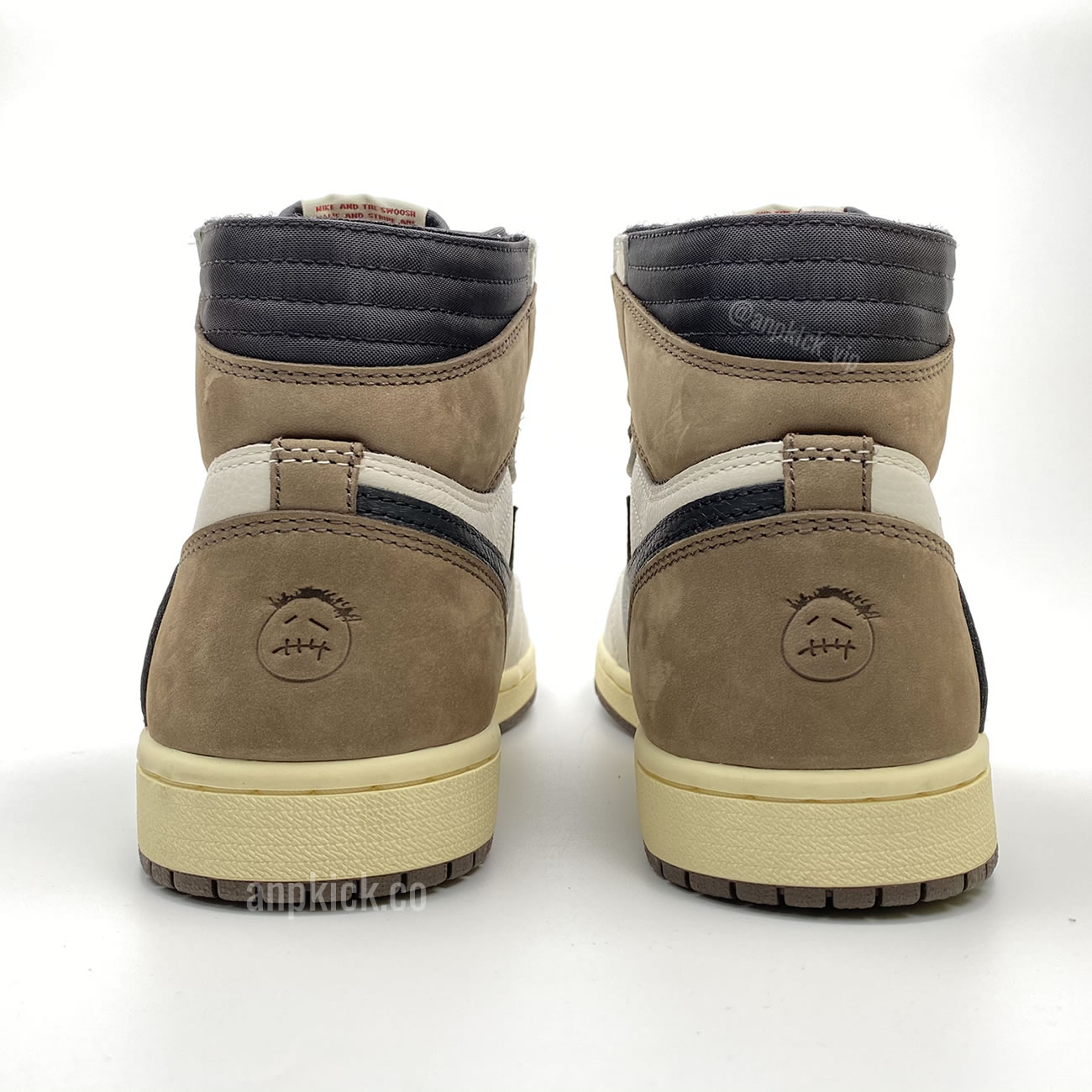 Travis Scott Air Jordan 1 Retro High Sample 2.0 Brown Cactus Jack Anpkick First Look (5) - www.newkick.org Travis Scott Air Jordan 1 Retro High Sample 2.0 Brown Cactus Jack Anpkick First Look (5) - www.newkick.org