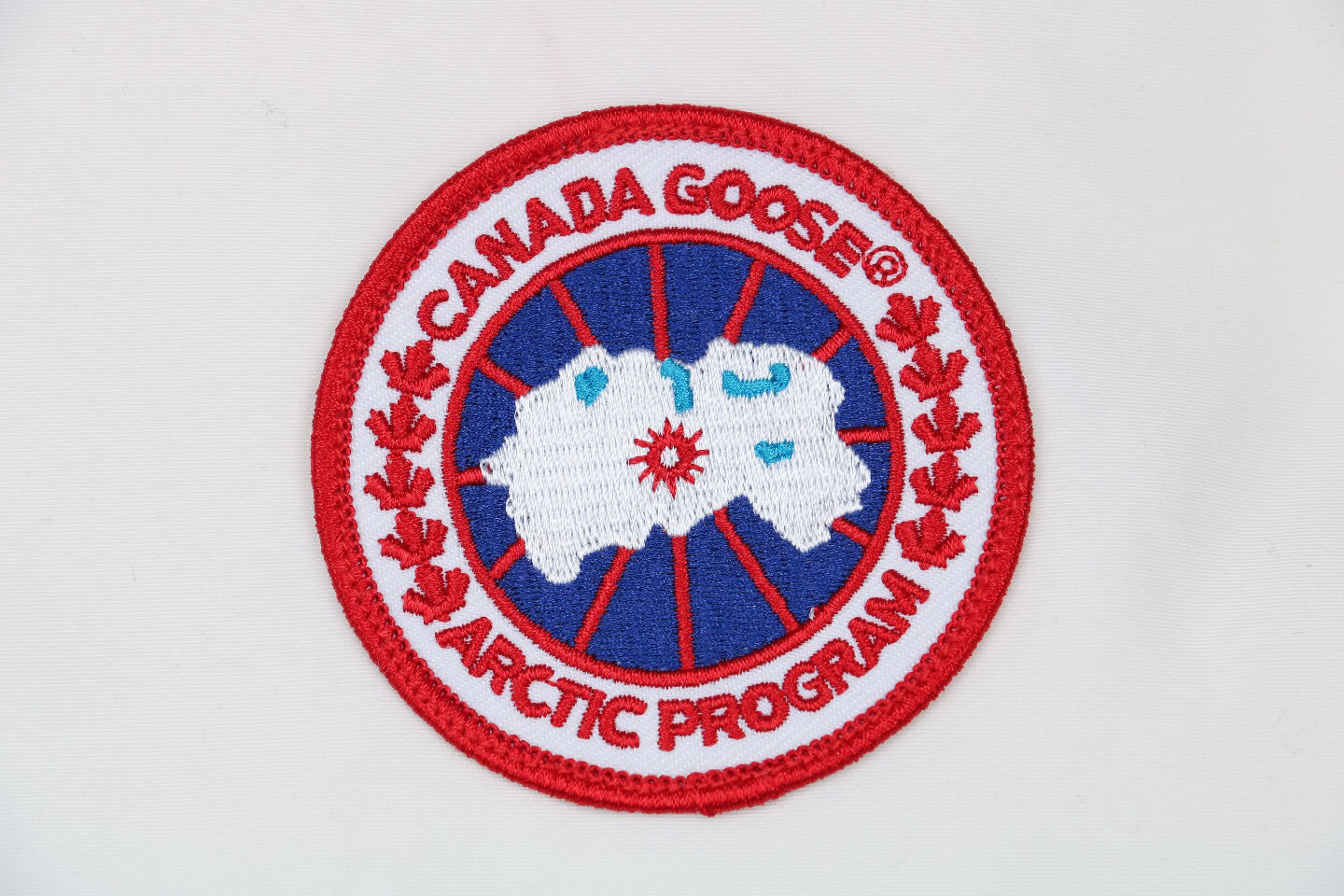 Canada Goose 4154m Freestyle Crew Vest White (9) - www.newkick.vip Canada Goose 4154m Freestyle Crew Vest White (9) - www.newkick.vip