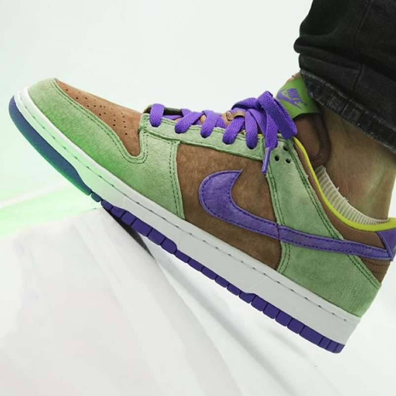 Nike Dunk Low Sp Veneer Autumn Green Deep Purple On Feet Da1469 200 (2) - www.newkick.org Nike Dunk Low Sp Veneer Autumn Green Deep Purple On Feet Da1469 200 (2) - www.newkick.org