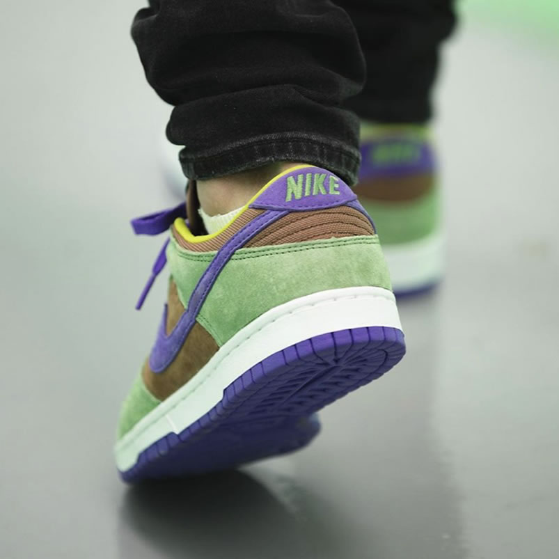 Nike Dunk Low Sp Veneer Autumn Green Deep Purple On Feet Da1469 200 (4) - www.newkick.org Nike Dunk Low Sp Veneer Autumn Green Deep Purple On Feet Da1469 200 (4) - www.newkick.org