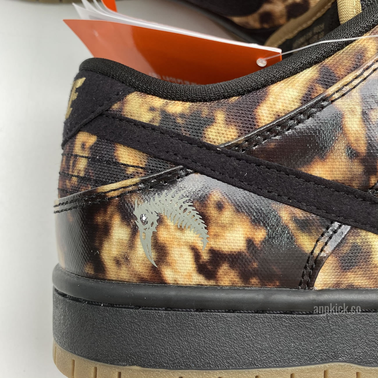 Nike Sb Dunk Low Premium Pushead 2 536356 002 Release Date (5) - www.newkick.org Nike Sb Dunk Low Premium Pushead 2 536356 002 Release Date (5) - www.newkick.org