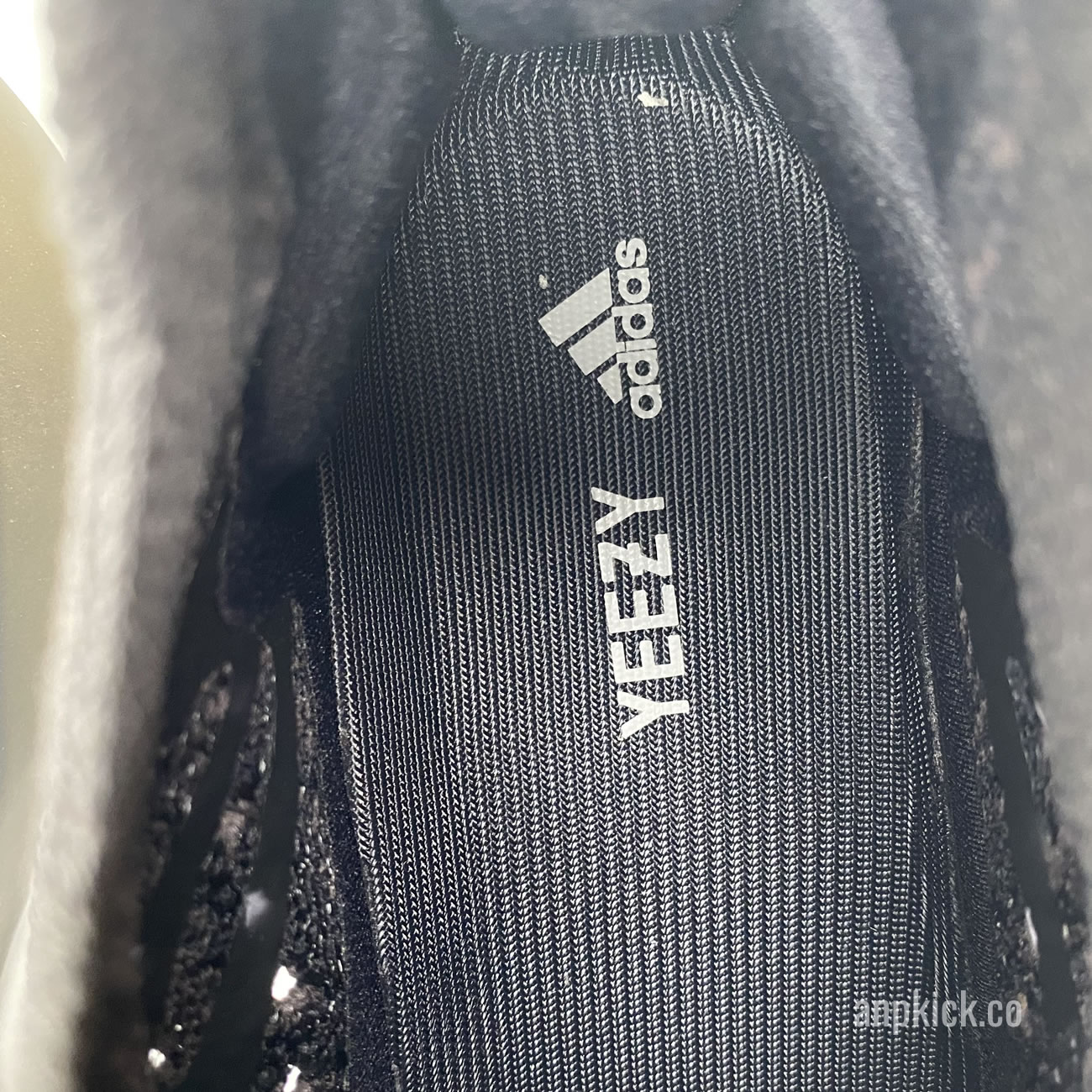 Adidas Yeezy Boost 380 Onyx Fz1270 Release Date (6) - www.newkick.org Adidas Yeezy Boost 380 Onyx Fz1270 Release Date (6) - www.newkick.org