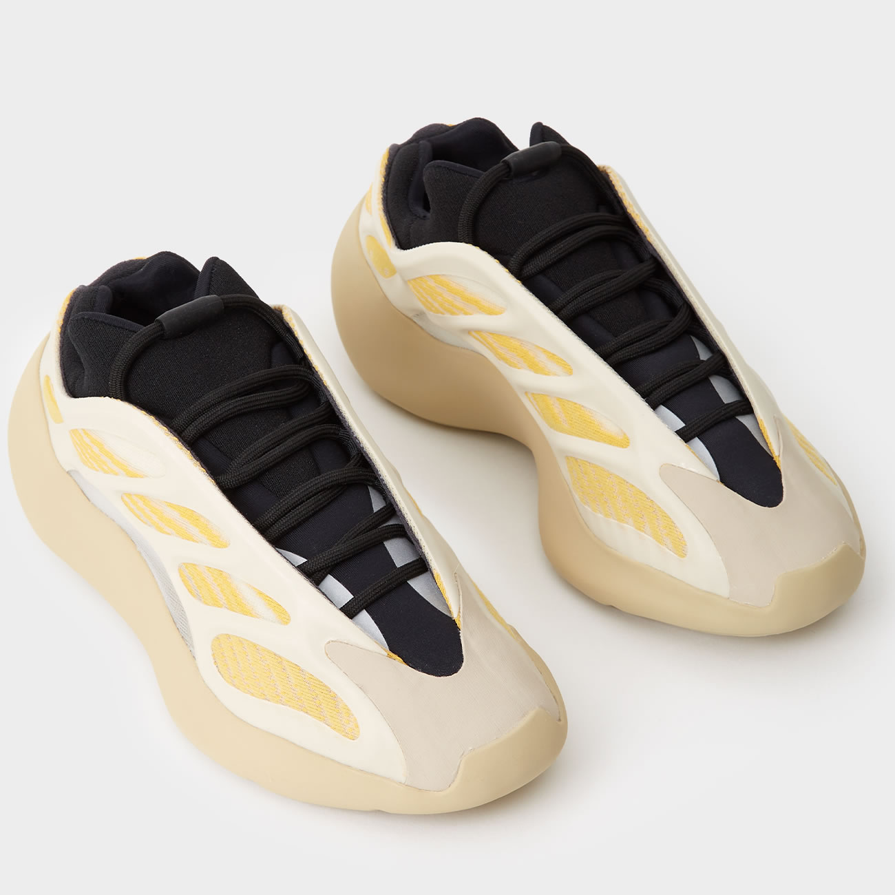 Adidas Yeezy Boost 700 V3 Safflower Srphym G54853 (7) - www.newkick.org Adidas Yeezy Boost 700 V3 Safflower Srphym G54853 (7) - www.newkick.org