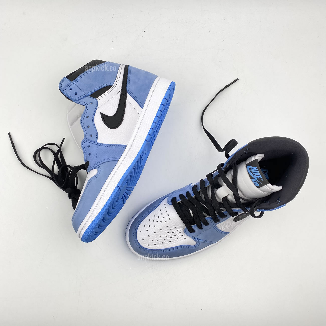 Air Jordan 1 High Og University Blue 2021 Anpkick New Release 555088 134 (11) - www.newkick.org Air Jordan 1 High Og University Blue 2021 Anpkick New Release 555088 134 (11) - www.newkick.org