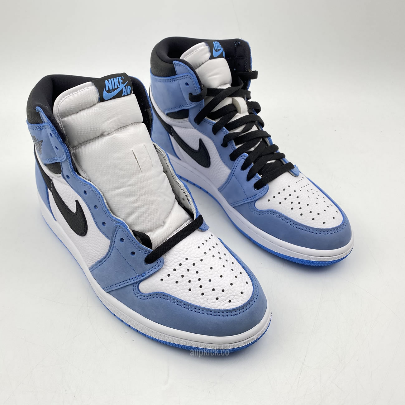 Air Jordan 1 High Og University Blue 2021 Anpkick New Release 555088 134 (3) - www.newkick.org Air Jordan 1 High Og University Blue 2021 Anpkick New Release 555088 134 (3) - www.newkick.org