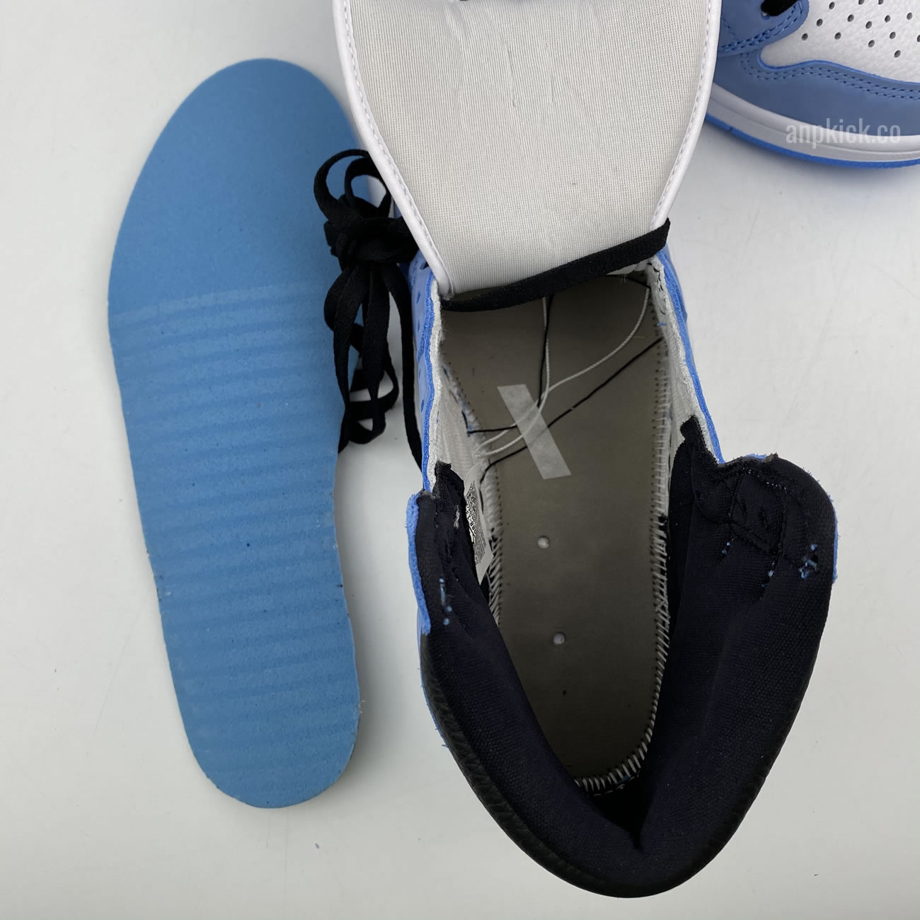 Air Jordan 1 High Og University Blue 2021 Anpkick New Release 555088 134 (8) - www.newkick.org Air Jordan 1 High Og University Blue 2021 Anpkick New Release 555088 134 (8) - www.newkick.org
