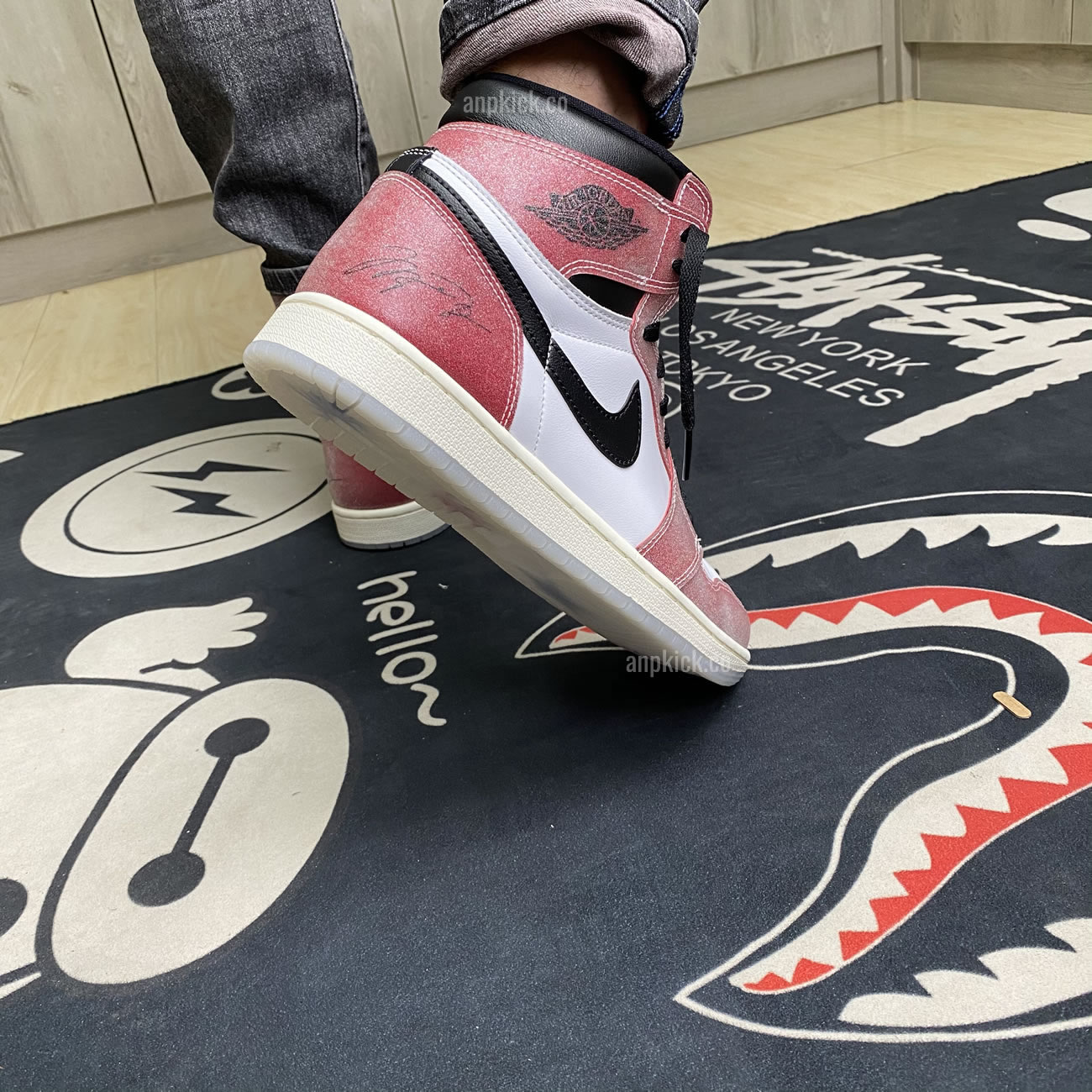 Anpkick Trophy Room Air Jordan 1 High Og Sp Chicago First Look Da2728 100 (6) - www.newkick.org Anpkick Trophy Room Air Jordan 1 High Og Sp Chicago First Look Da2728 100 (6) - www.newkick.org