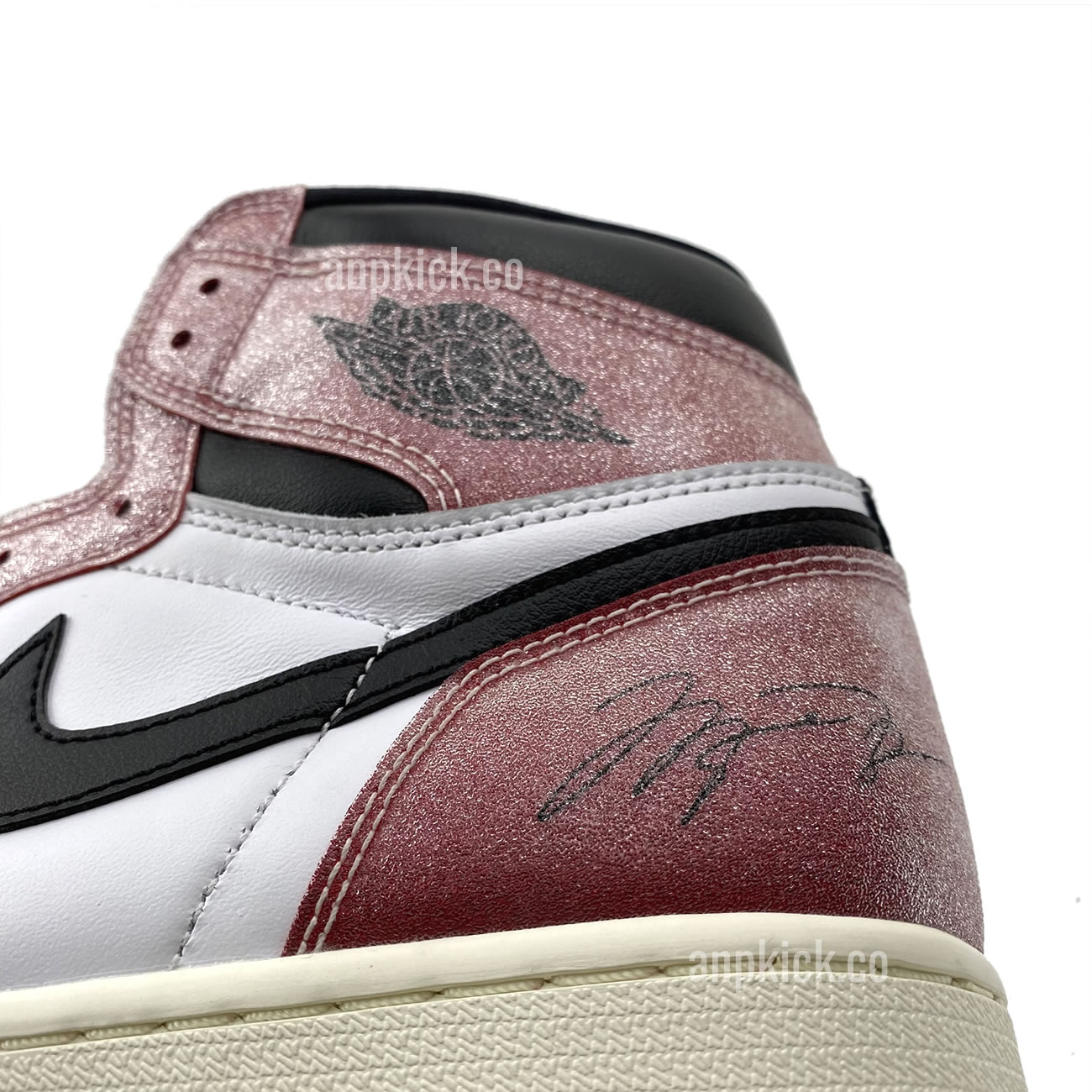 Trophy Room Air Jordan 1 High Og Sp Chicago First Look Da2728 100 (13) - www.newkick.org Trophy Room Air Jordan 1 High Og Sp Chicago First Look Da2728 100 (13) - www.newkick.org