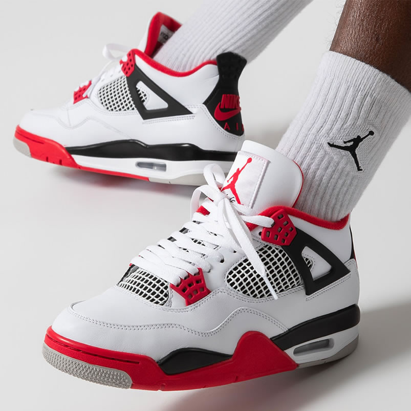Air Jordan 4 Retro Og Fire Red 2020 On Feet Dc7770 160 (1) - www.newkick.org Air Jordan 4 Retro Og Fire Red 2020 On Feet Dc7770 160 (1) - www.newkick.org