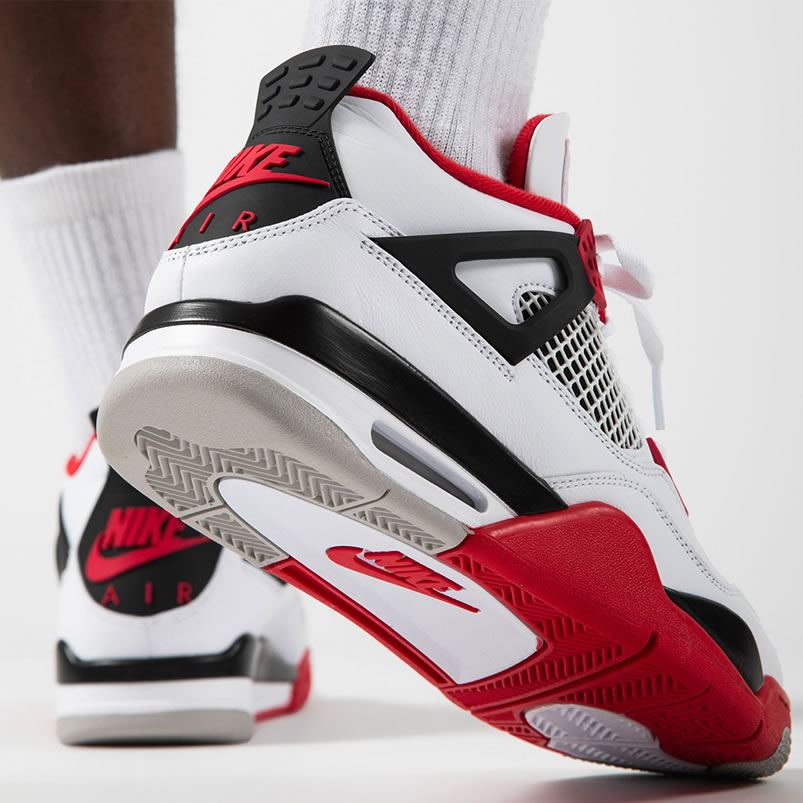 Air Jordan 4 Retro Og Fire Red 2020 On Feet Dc7770 160 (2) - www.newkick.org Air Jordan 4 Retro Og Fire Red 2020 On Feet Dc7770 160 (2) - www.newkick.org