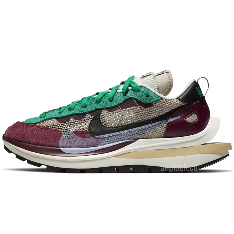 Sacai Nike Vaporwaffle String Black Villain Red Neptune Green Dd3035 200 (1) - www.newkick.vip Sacai Nike Vaporwaffle String Black Villain Red Neptune Green Dd3035 200 (1) - www.newkick.vip
