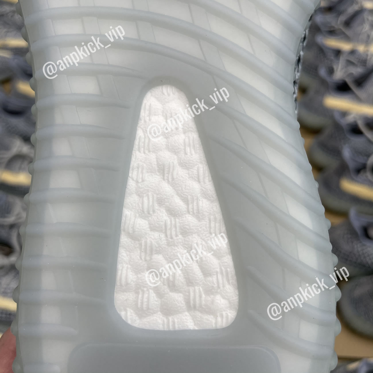 Adidas Anpkick Yeezy Boost 350 V2 Ash Blue Gy7657 (3) - www.newkick.org Adidas Anpkick Yeezy Boost 350 V2 Ash Blue Gy7657 (3) - www.newkick.org